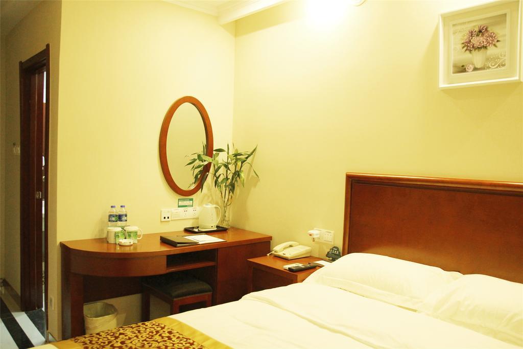 Greentree Inn Wenzhou Lucheng Xiaonanmen Express Hotel Εξωτερικό φωτογραφία