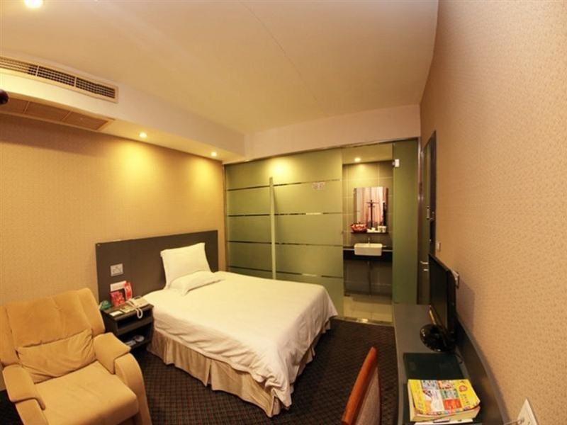 Greentree Inn Wenzhou Lucheng Xiaonanmen Express Hotel Εξωτερικό φωτογραφία